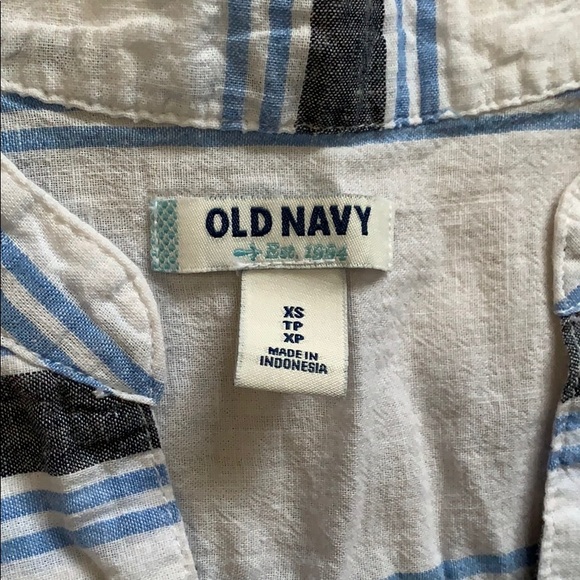 White and Blue Linen Shirt - Picture 5 of 7